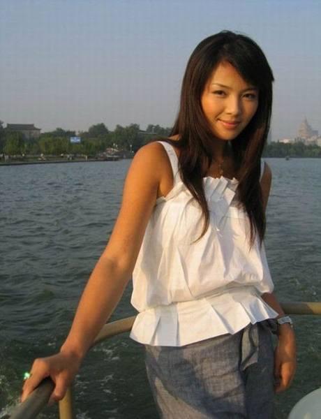 劉濤咪咪大的照片,性感魅力令人矚目